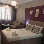 Fotiadis - Old Town Cosy Retreat! 벨리코 터르노보