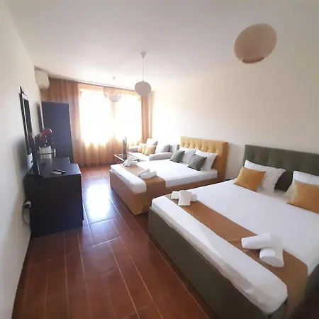 Fotiadis Boutique Rоомs&studios Велико-Тырново