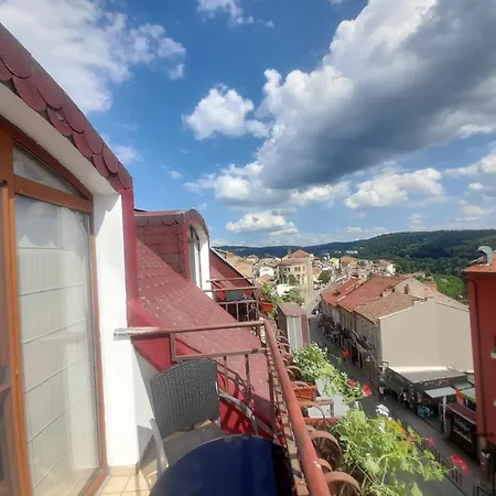 Fotiadis Boutique Rоомs&studios Апартаменты *